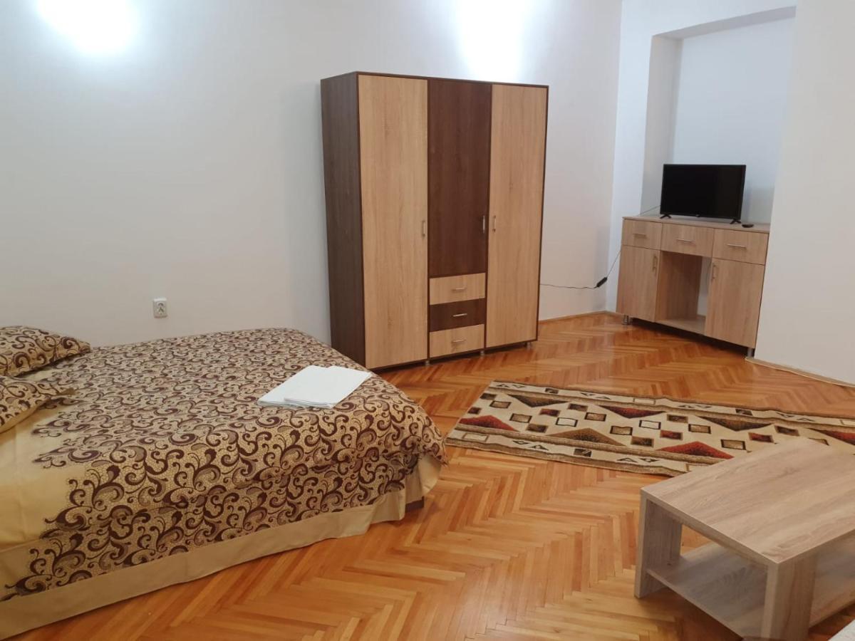 Studio Apartments 알바루리아 외부 사진